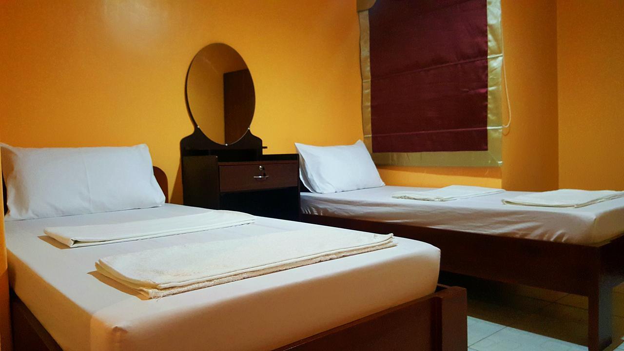 Domsowir Hotel And Restaurant Borongan Экстерьер фото